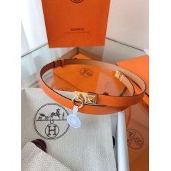 Replica Cintura Hermès Rivale 18 con fibbia Rivale, pelle di vitello Epsom Arancione Replica Cintura Hermès Rivale 18 con fibbia Rivale, pelle di vitello Epsom Arancione