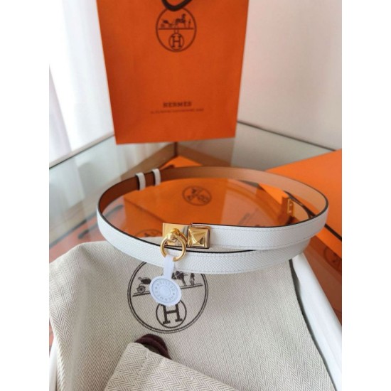 Replica Pari Cintura Hermès Rivale 18 con fibbia Rivale in vitello Epsom bianco Imitazioni Replica Pari Cintura Hermès Rivale 18 con fibbia Rivale in vitello Epsom bianco