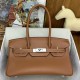 Replica Borsa a spalla Hermès Birkin Light 29 oro in pelle di vitello Swift Replica Borsa a spalla Hermès Birkin Light 29 oro in pelle di vitello Swift