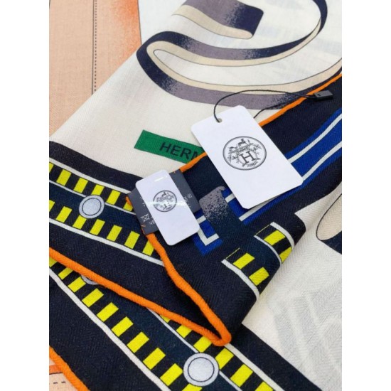 Replica Alta gamma falso Scialle Hermès Bianco Equestrian Letters 140 Replica Alta gamma falso Scialle Hermès Bianco Equestrian Letters 140