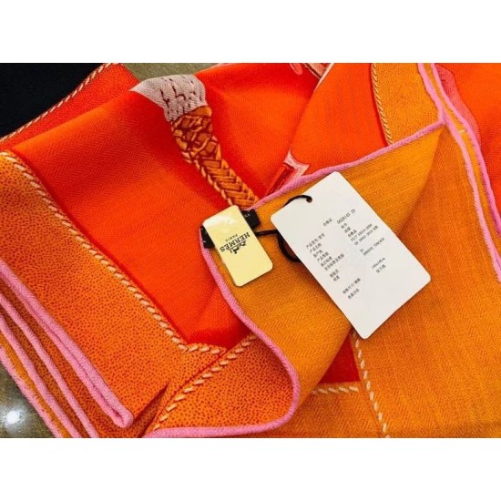 Replica falso Scialle Hermes Orange Projets Carres 140 Replica falso Scialle Hermes Orange Projets Carres 140