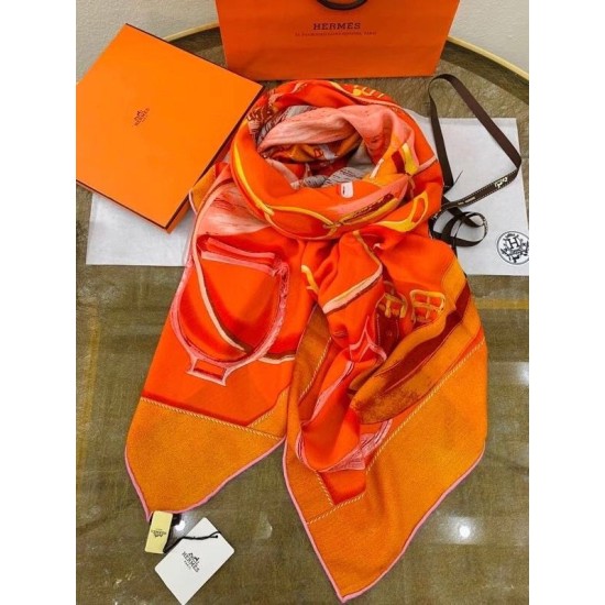 Replica falso Scialle Hermes Orange Projets Carres 140 Replica falso Scialle Hermes Orange Projets Carres 140