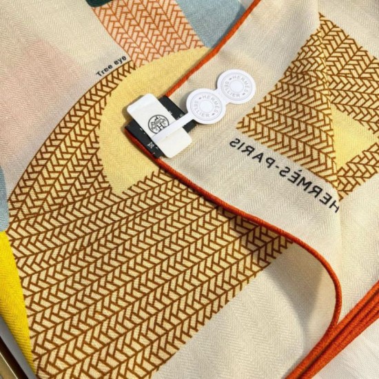 Replica falso Hermes Beige Il mio primo scialle galoppo 140 Imitazioni Replica falso Hermes Beige Il mio primo scialle galoppo 140