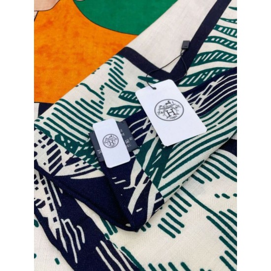 Replica Scialle Hermès Verde Cavalier en Formes 140 Replica Scialle Hermès Verde Cavalier en Formes 140