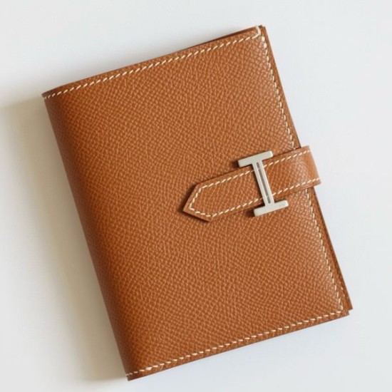 Replica Pari Portafoglio compatto Hermès Bearn fatto a mano in pelle di vitello Epsom oro Imitazioni Replica Pari Portafoglio compatto Hermès Bearn fatto a mano in pelle di vitello Epsom oro