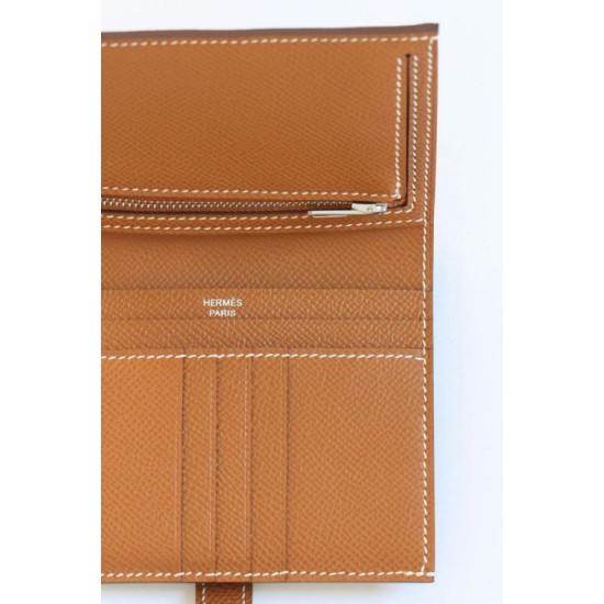 Replica Pari Portafoglio compatto Hermès Bearn fatto a mano in pelle di vitello Epsom oro Imitazioni Replica Pari Portafoglio compatto Hermès Bearn fatto a mano in pelle di vitello Epsom oro