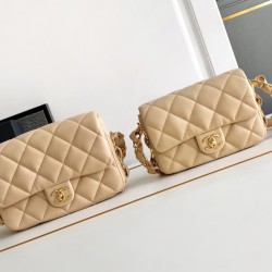 Borsa con patta in pelle di agnello AS2409 Beige Replica Replica Perfette Borsa con patta in pelle di agnello AS2409 Beige imitazioni