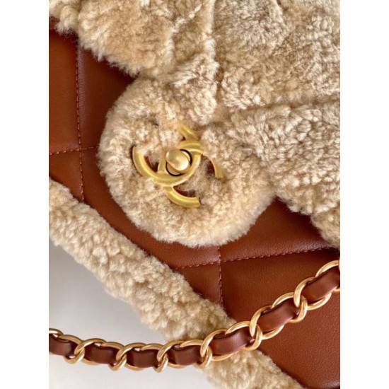 Borse Imitazioni con patta in pelle di agnello shearling AS5149 Beige Replica Replica Perfette Borse Imitazioni con patta in pelle di agnello shearling AS5149 Beige imitazioni