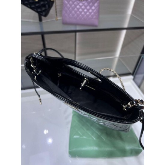 Borsa Shiny Lambskin 31 Mini Shopping AS4133 nera Replica Replica Perfette Borsa Shiny Lambskin 31 Mini Shopping AS4133 nera imitazioni