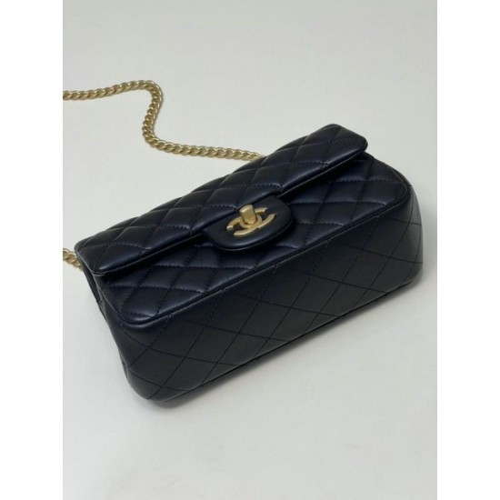Borsa piccola con patta nera AS4041 Replica Replica Perfette Borsa piccola con patta nera AS4041 imitazioni