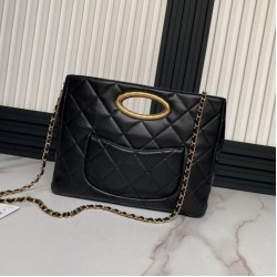 Dettagli perfetti 24B Clutch con catena Vanity AS5038/AS5036 Nero Replica Replica Perfette Dettagli perfetti 24B Clutch con catena Vanity AS5038/AS5036 Nero imitazioni