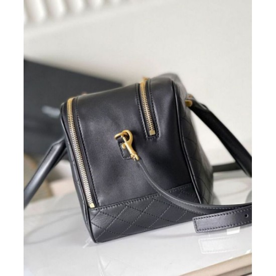 Imitazione YSL Saint Laurent Lyia Duffle In Pelle Di Agnello Trapuntata Nero Replica Replica Perfette Imitazione YSL Saint Laurent Lyia Duffle In Pelle Di Agnello Trapuntata Nero imitazioni