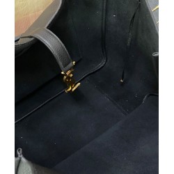 Dettagli perfetti YSL Saint Laurent Bea Tote In Pelle Granulata Nero Dettagli perfetti YSL Saint Laurent Bea Tote In Pelle Granulata Nero