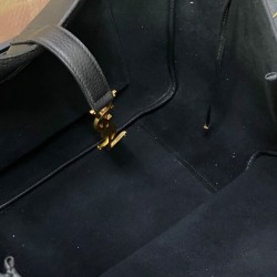 Dettagli perfetti YSL Saint Laurent Bea Tote In Pelle Granulata Nero Replica Replica Perfette Dettagli perfetti YSL Saint Laurent Bea Tote In Pelle Granulata Nero imitazioni