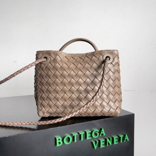 Borsa piccola Bottega Veneta Andiamo Praline Intrecciato agnello Replica Replica Perfette Borsa piccola Bottega Veneta Andiamo Praline Intrecciato agnello imitazioni