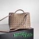 Borsa piccola Bottega Veneta Andiamo Praline Intrecciato agnello Replica Replica Perfette Borsa piccola Bottega Veneta Andiamo Praline Intrecciato agnello imitazioni