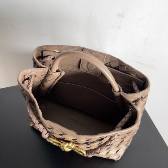 Borsa piccola Bottega Veneta Andiamo Praline Intrecciato agnello Replica Replica Perfette Borsa piccola Bottega Veneta Andiamo Praline Intrecciato agnello imitazioni