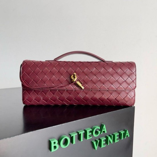 Pochette Andiamo di Bottega Veneta con Manico Agnello Intrecciato Barolo Replica Replica Perfette Pochette Andiamo di Bottega Veneta con Manico Agnello Intrecciato Barolo imitazioni