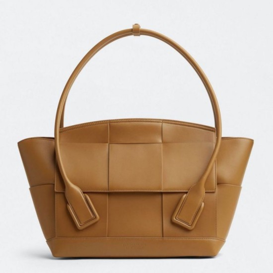 Borsa Bottega Veneta Arco Media Vitello Intrecciato Caramello Replica Replica Perfette Borsa Bottega Veneta Arco Media Vitello Intrecciato Caramello imitazioni
