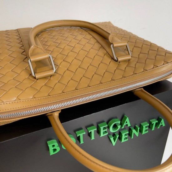 Replica Perfette Cartella Grande Bottega Veneta Vitello Intrecciato Marrone imitazioni