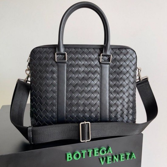 Cartella Grande Bottega Veneta Vitello Intrecciato Nero Replica Replica Perfette Cartella Grande Bottega Veneta Vitello Intrecciato Nero imitazioni