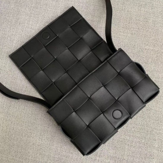 Borsa a cassetta Bottega Veneta agnello nera Replica Replica Perfette Borsa a cassetta Bottega Veneta agnello nera imitazioni