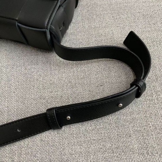 Borsa a cassetta Bottega Veneta agnello nera Replica Replica Perfette Borsa a cassetta Bottega Veneta agnello nera imitazioni