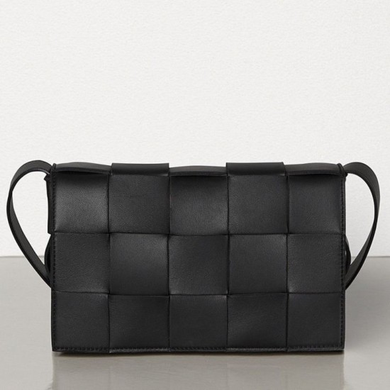 Borsa a cassetta Bottega Veneta agnello nera Replica Replica Perfette Borsa a cassetta Bottega Veneta agnello nera imitazioni