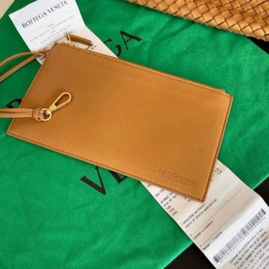 replica Cabat media Bottega Veneta agnello intrecciata color caramello qualità specchio Replica Perfette Cabat media Bottega Veneta agnello intrecciata color caramello imitazioni