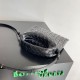 Bottega Veneta Mini Hop Borsa vitello intrecciata nera Replica Replica Perfette Bottega Veneta Mini Hop Borsa vitello intrecciata nera imitazioni