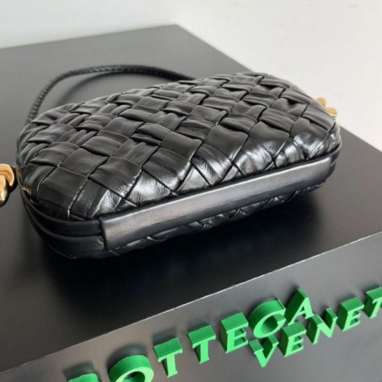 Bottega Veneta Nodo Minaudiere Su Cinturino Nero Foulard Intreccio Replica Replica Perfette Bottega Veneta Nodo Minaudiere Su Cinturino Nero Foulard Intreccio imitazioni