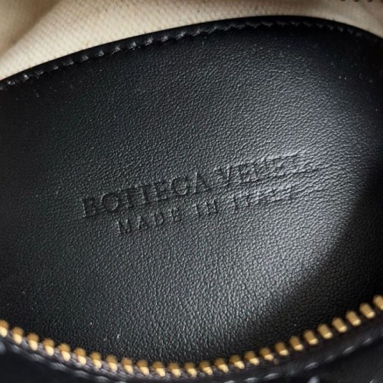 Borsa Replica a tracolla Bottega Veneta Piccolo Loop agnello intrecciata nera qualità specchio Replica Perfette Borsa 1:1 a tracolla Bottega Veneta Piccolo Loop agnello intrecciata nera imitazioni