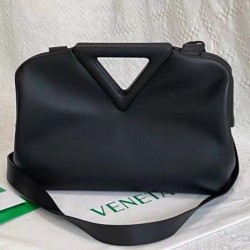 Borsa Replica Bottega Veneta a punta media con manico superiore Nera qualità specchio Replica Perfette Borsa 1:1 Bottega Veneta a punta media con manico superiore Nera imitazioni