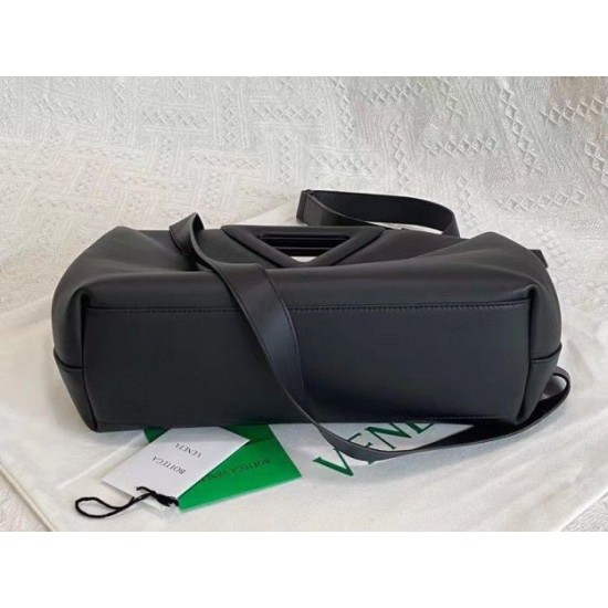 Borsa Replica Bottega Veneta a punta media con manico superiore Nera qualità specchio Replica Perfette Borsa 1:1 Bottega Veneta a punta media con manico superiore Nera imitazioni