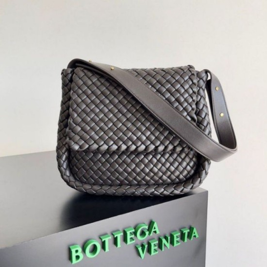 Bottega Veneta Cobble Borse Replica Piccola Fondente Intrecciato qualità specchio Replica Perfette Bottega Veneta Cobble Borse Piccola Fondente Intrecciato imitazioni