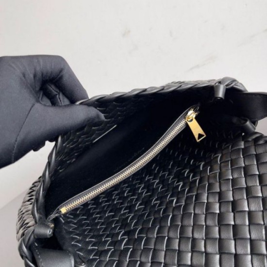 Replica Perfette Imitazioni borse griffate piccola Bottega Veneta Cobble Intrecciato nero imitazioni