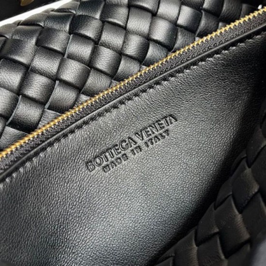 Replica Perfette Imitazioni borse griffate piccola Bottega Veneta Cobble Intrecciato nero imitazioni