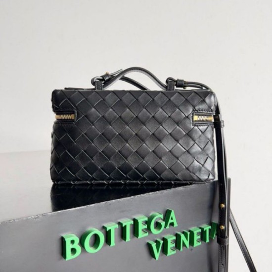 Bottega Veneta Bang Bang Vanity Case Nero Intrecciato Replica Replica Perfette Bottega Veneta Bang Bang Vanity Case Nero Intrecciato imitazioni