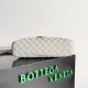 Replica Perfette Bottega Veneta Bang Bang Vanity Case Avorio Intrecciato imitazioni
