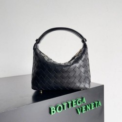 Bora Pari replica Bottega Veneta Mini Wallace vitello intrecciata nera qualità specchio Replica Perfette Bora Pari Bottega Veneta Mini Wallace vitello intrecciata nera imitazioni