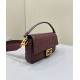 Riproduzione Fedele Bora Pari replica media Fendi Baguette nappa bordeaux FF imitazioni