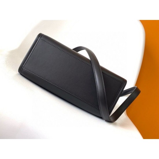 Replica Bora Pari tote piccola Fendi Sunshine vitello nera Riproduzione Fedele Bora Pari replica tote piccola Fendi Sunshine vitello nera imitazioni