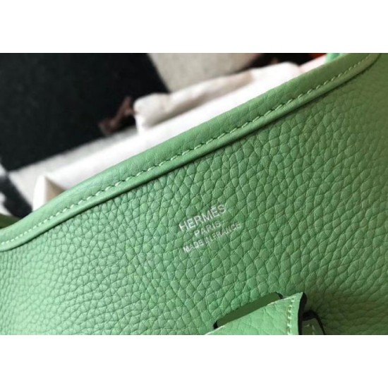 Hermes Evelyne III 29 PM Borse Firmate Replica Vert Criquet Clemence qualità specchio Replica Perfette Hermes Evelyne III 29 PM Borse Firmate Vert Criquet Clemence imitazioni