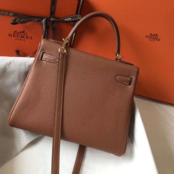 Hermes Kelly 28cm Retourne Borsa Gold Clemence Replica Replica Perfette Hermes Kelly 28cm Retourne Borsa Gold Clemence imitazioni