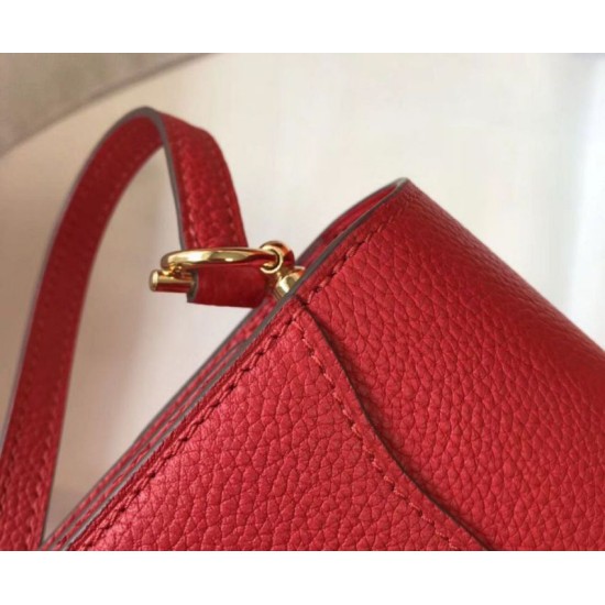 Hermes Sac Roulis Mini Borse Replica Alta Qualità Rosso Evercolor Vitello qualità specchio Replica Perfette Hermes Sac Roulis Mini Borse Alta Qualità Rosso Evercolor Vitello imitazioni