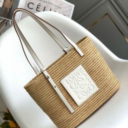 Loewe Piccolo Square Basket Bora Pari replica Raffia e vitello bianca qualità specchio Replica Perfette Loewe Piccolo Square Basket Bora Pari Raffia e vitello bianca imitazioni