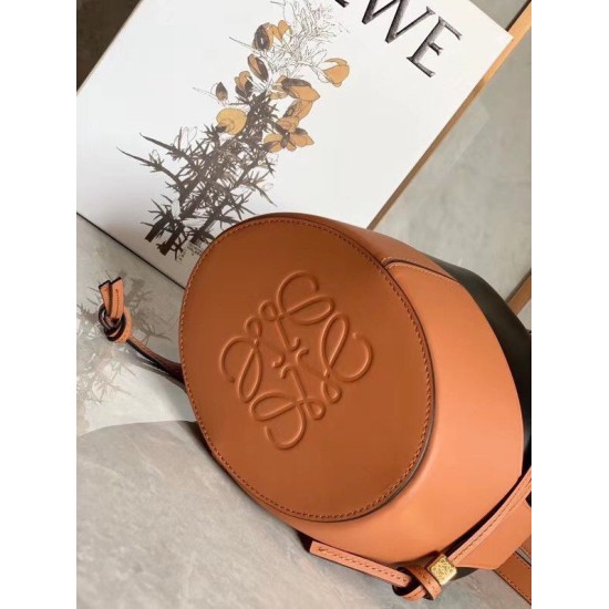 Loewe Piccolo Balloon Bucket Borse Replica Nero/Tan vitello qualità specchio Replica Perfette Loewe Piccolo Balloon Bucket Borse Nero/Tan vitello imitazioni