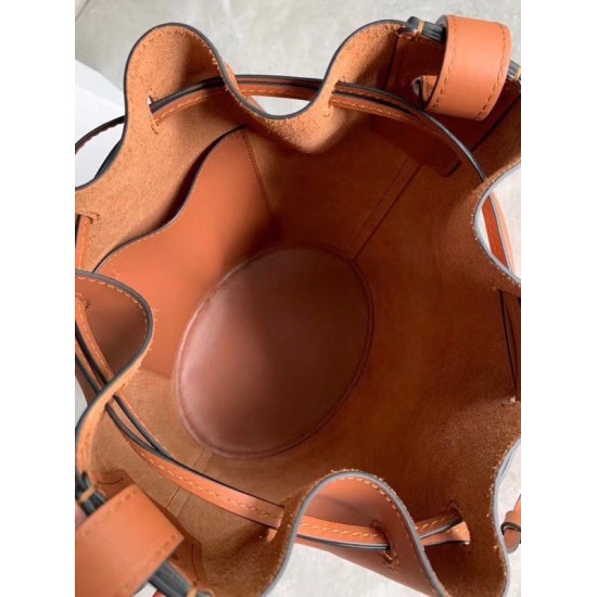 Loewe Piccolo Balloon Bucket Borsa Replica Cammello vitello qualità specchio Replica Perfette Loewe Piccolo Balloon Bucket Borsa 1:1 Cammello vitello imitazioni