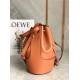 Loewe Medium Balloon Bucket Borse Replica Camel Calfskin qualità specchio Replica Perfette Loewe Medium Balloon Bucket Borse Camel Calfskin imitazioni
