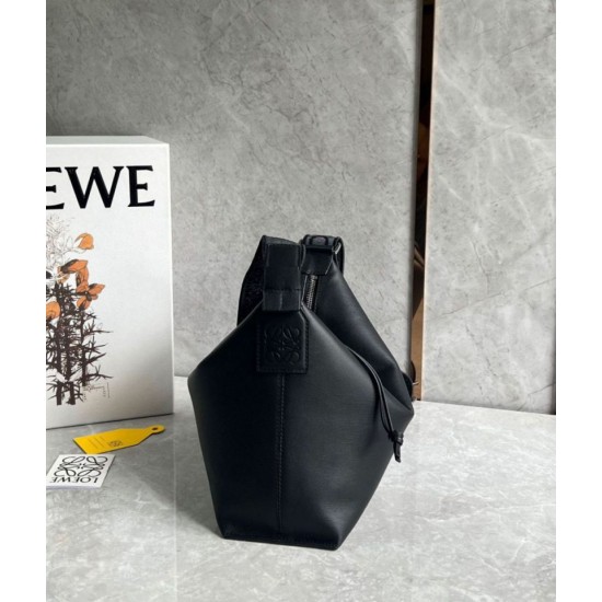 Loewe Cubi Piccolo Replica Perfetta Nero Vitello e Jacquard qualità specchio Replica Perfette Loewe Cubi Piccolo Perfetta Nero Vitello e Jacquard imitazioni